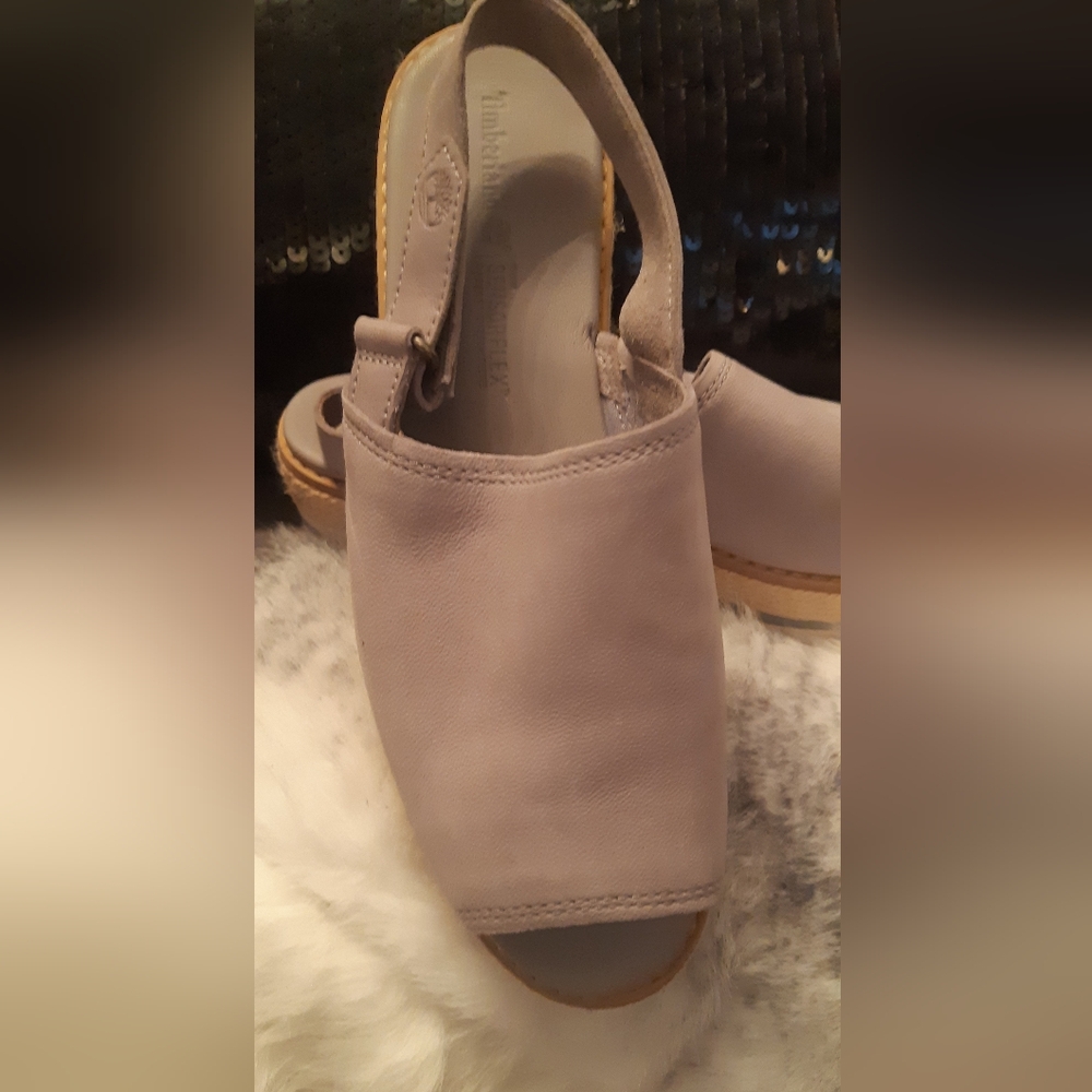 Women's Timberland Gray Leather Sandals. Size 7. Great Vacation Shoes!💕